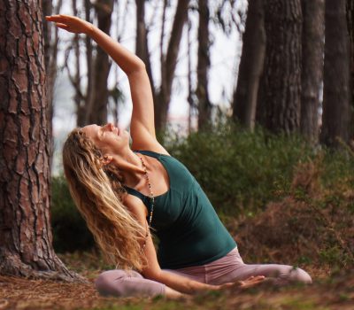 k27_Yoga_smile